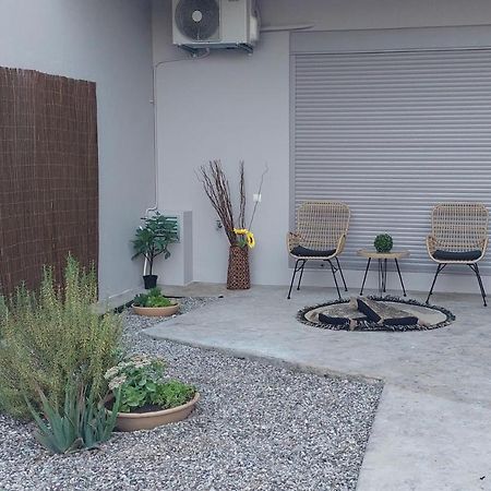 Peter'S Place Apartment Preveza Ngoại thất bức ảnh